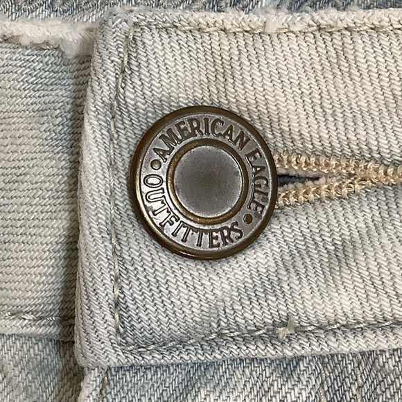 American eagle jean shorts distressed ripped SZ 2 - Picture 3 of 13